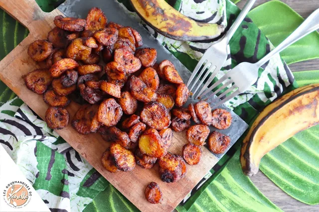 Aperçu d'un menu mobile ZEAT avec un plat d'alloco
